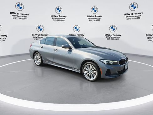 Used 2024 BMW 330i xDrive Sedan w/ Premium Package AWD/4WD image 2