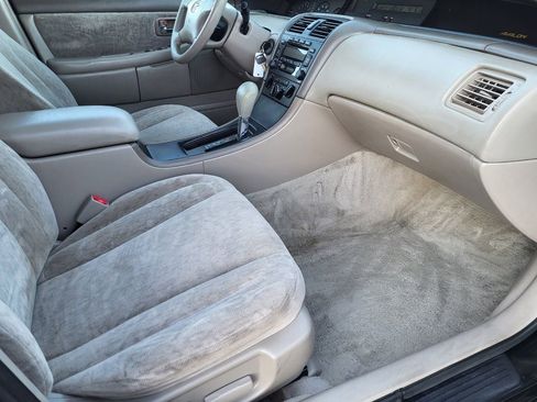 Used 2003 Toyota Avalon XL image 19