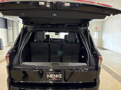 Used 2025 Lincoln Navigator Reserve w/ Jet Appearance Package AWD/4WD image 20