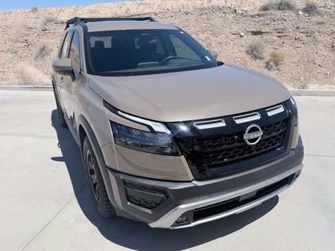 Certified 2024 Nissan Pathfinder Rock Creek AWD/4WD image 3