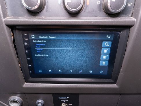 Used 2017 GMC Savana 2500 image 19