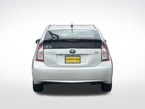 Used 2015 Toyota Prius Four FWD image 7