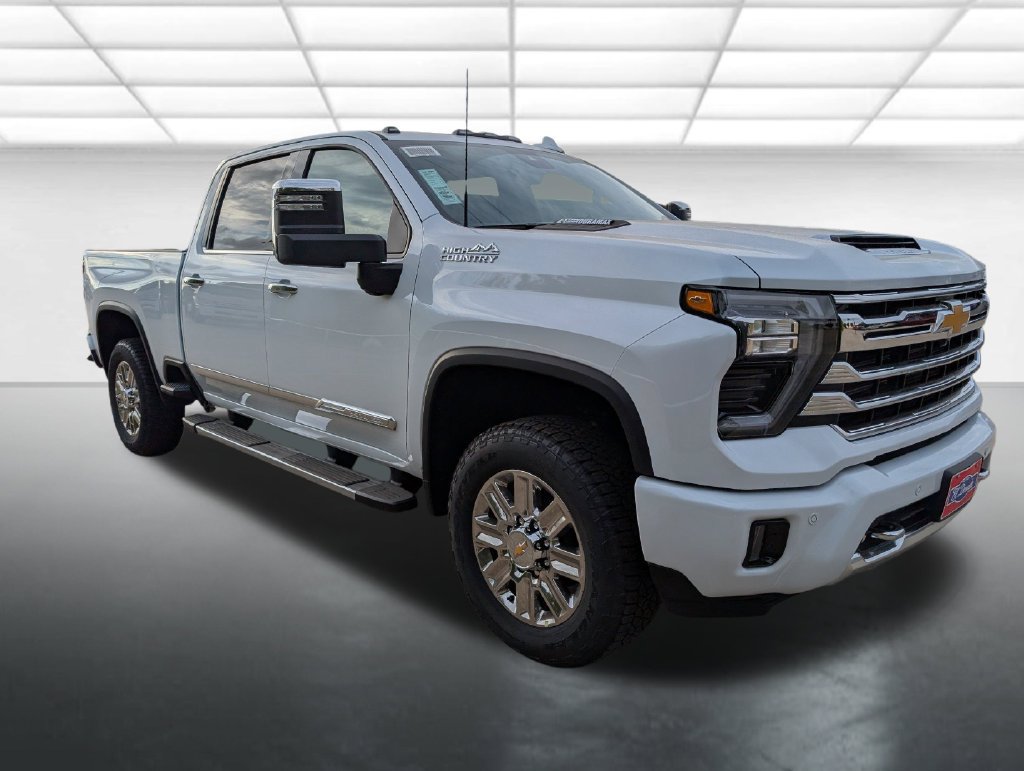 New 2026 Chevrolet Silverado 2500 High Country w/ High Country Premium Package AWD/4WD image 1