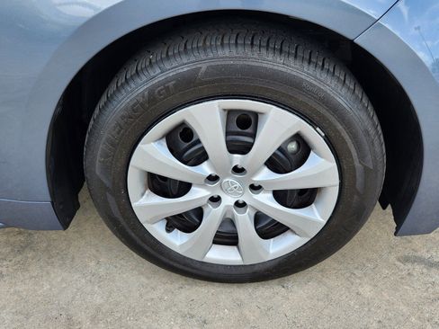 Certified 2025 Toyota Corolla LE image 12