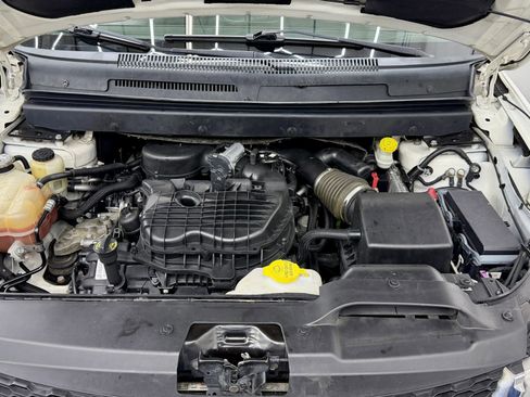 Used 2015 Dodge Journey SXT w/ Flexible Seating Group image 23