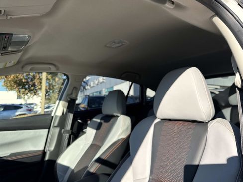 Used 2023 Subaru Crosstrek 2.5i Limited image 17