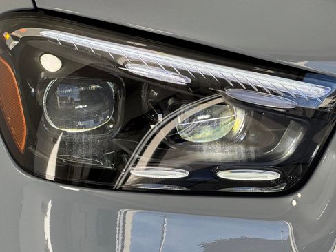 New 2026 Mercedes-Benz GLE 63 AMG S image 11