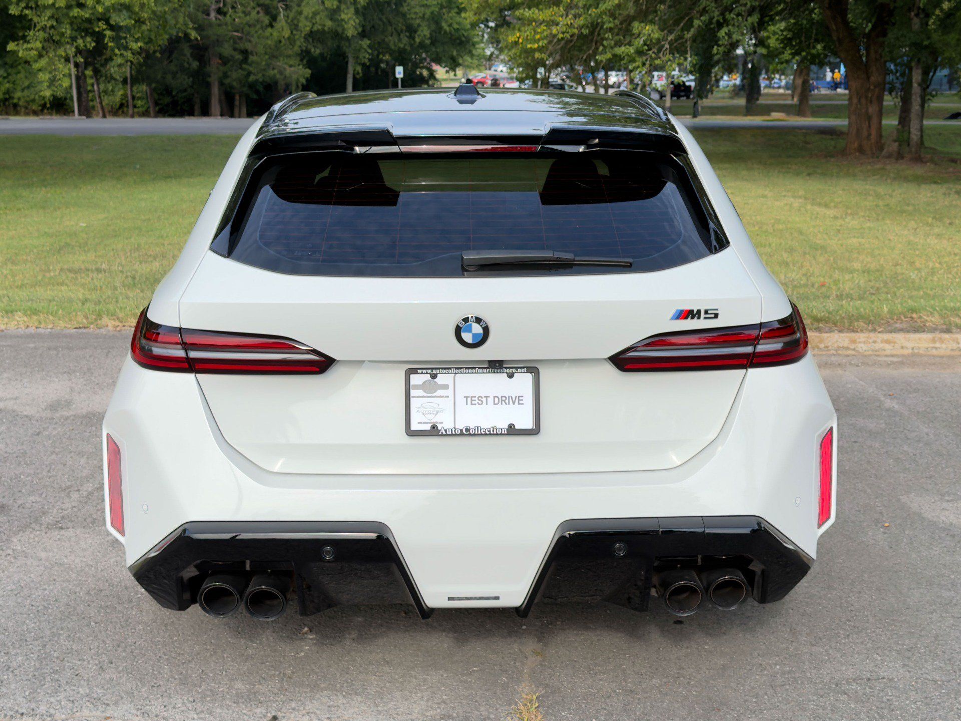 Used 2025 BMW M5 Touring w/ M Driver's Package AWD/4WD image 6