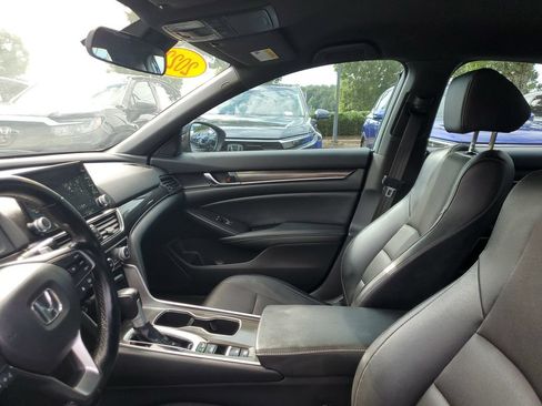 Used 2022 Honda Accord Sport image 17