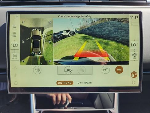 New 2026 Land Rover Range Rover SE AWD/4WD image 22