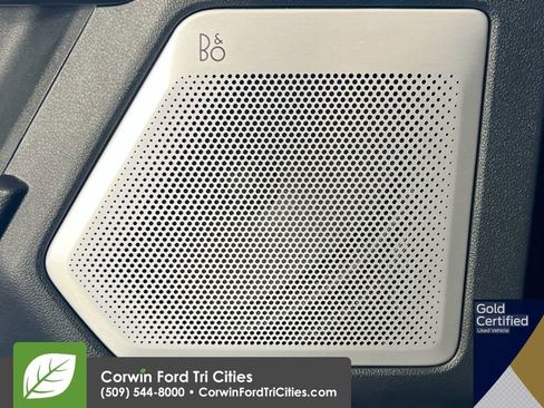 Certified 2025 Ford F150 Platinum AWD/4WD image 13