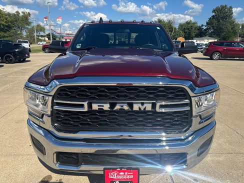 Used 2021 RAM 2500 Tradesman AWD/4WD image 9