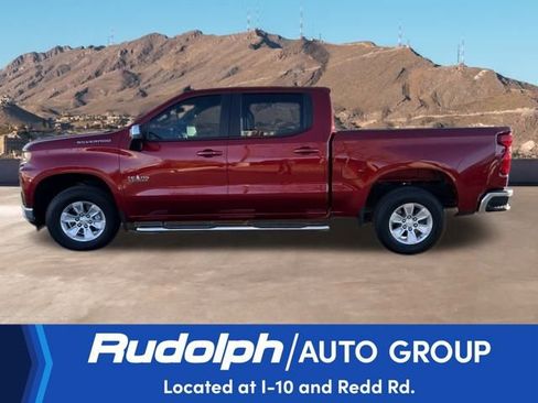 Certified 2022 Chevrolet Silverado 1500 LT image 2