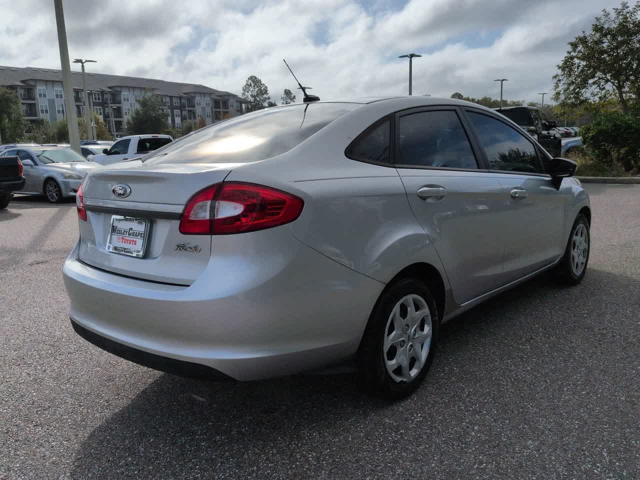 Used 2013 Ford Fiesta S FWD image 6