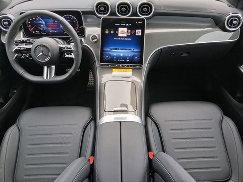 New 2026 Mercedes-Benz GLC 300 4MATIC image 11