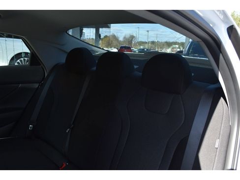 New 2026 Hyundai Elantra SE image 27