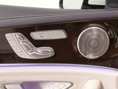 Used 2021 Mercedes-Benz E 350 E 350 4MATIC w/ Premium Package image 27