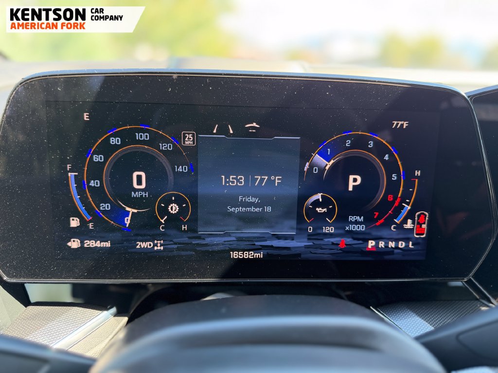 Used 2026 Chevrolet Tahoe RST AWD/4WD image 13