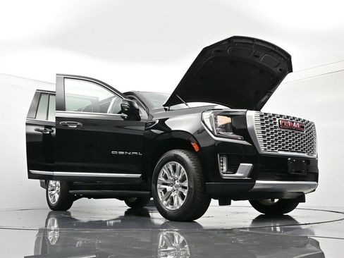 Used 2024 GMC Yukon XL Denali image 68