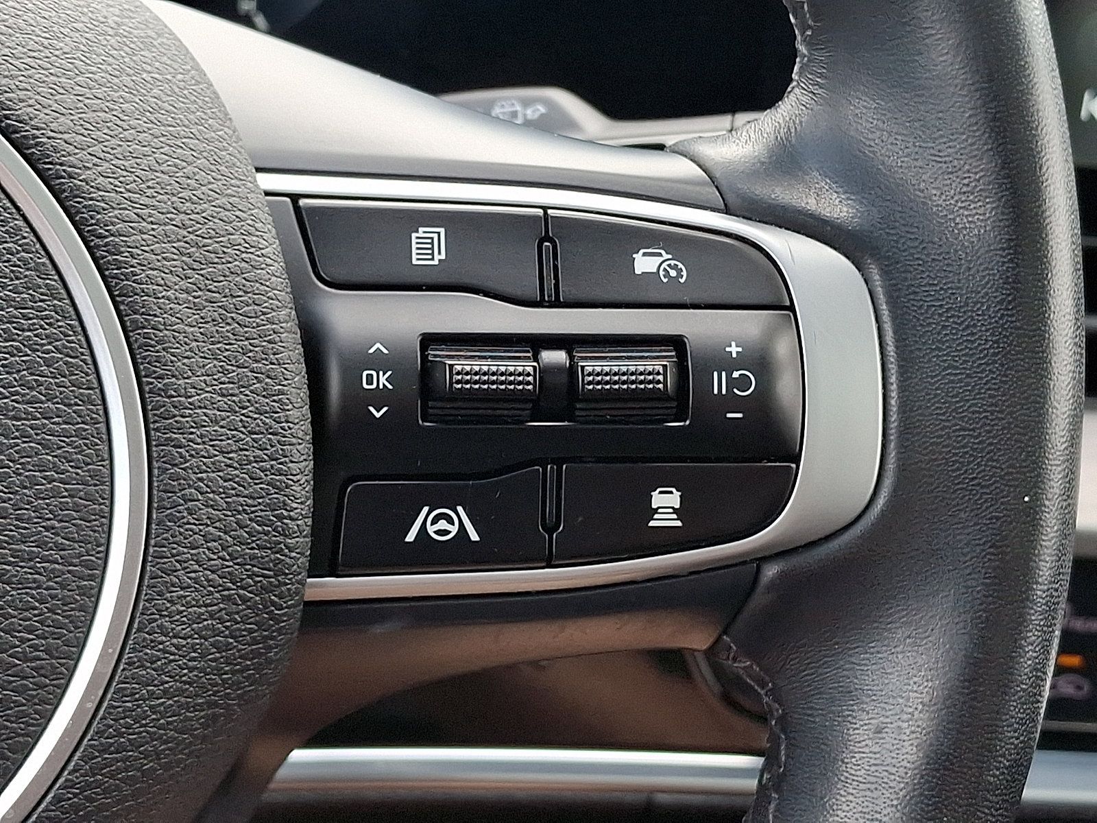 Used 2024 Kia Sportage X-Pro AWD/4WD image 22