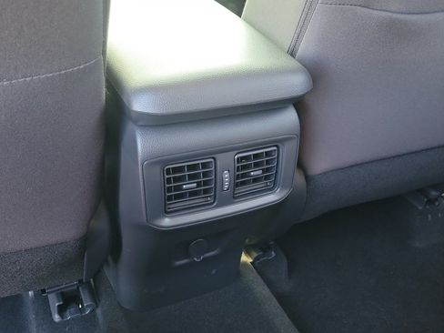 Used 2024 Toyota RAV4 LE AWD/4WD image 14