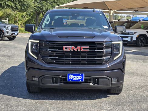 Used 2024 GMC Sierra 1500 Elevation RWD image 3