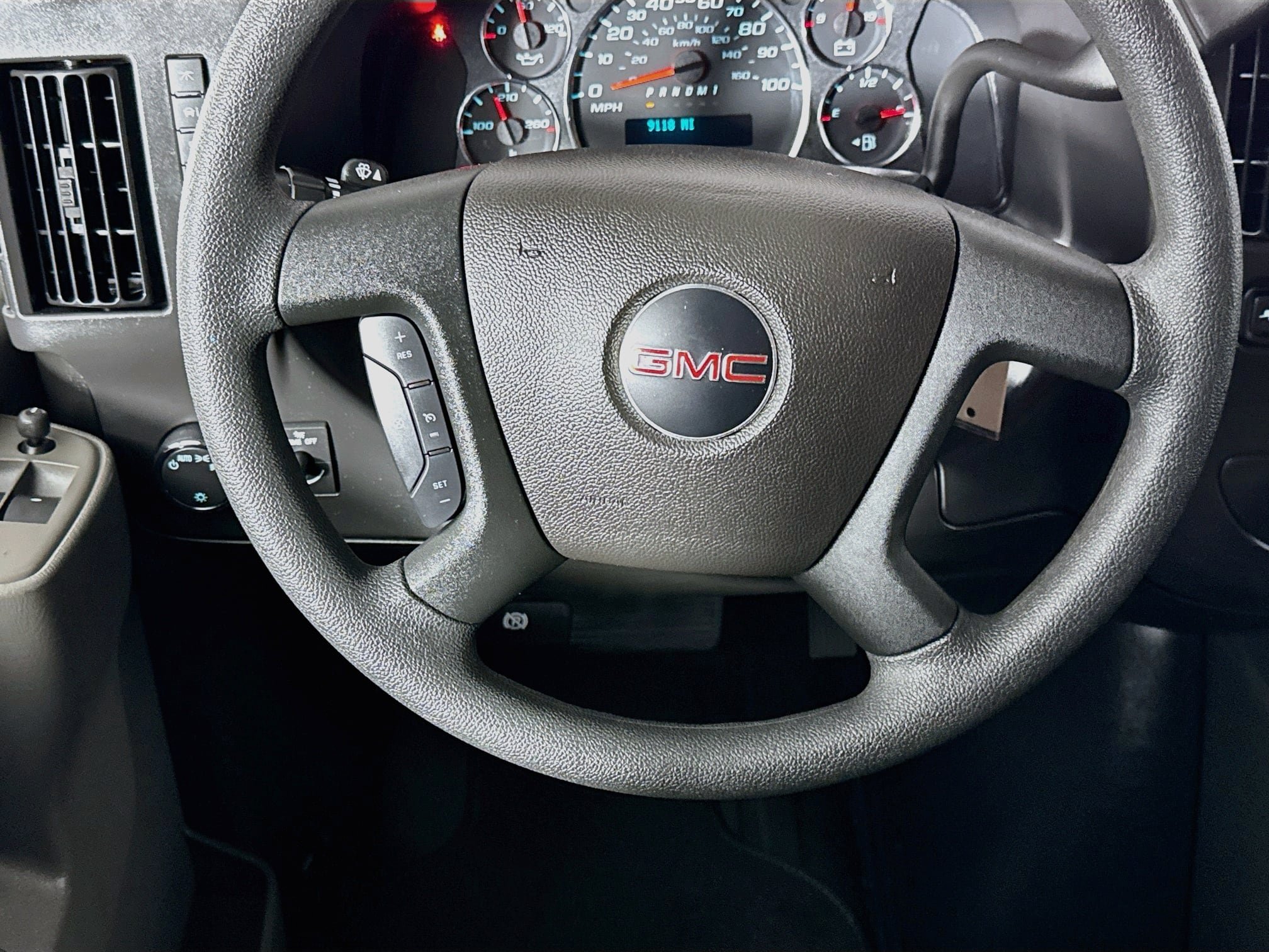 Used 2025 GMC Savana 2500 w/ Driver Convenience Package RWD image 23