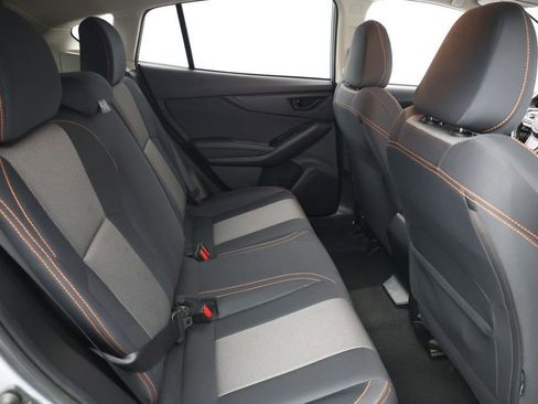 Used 2021 Subaru Crosstrek 2.0i Premium w/ Moonroof Package image 21