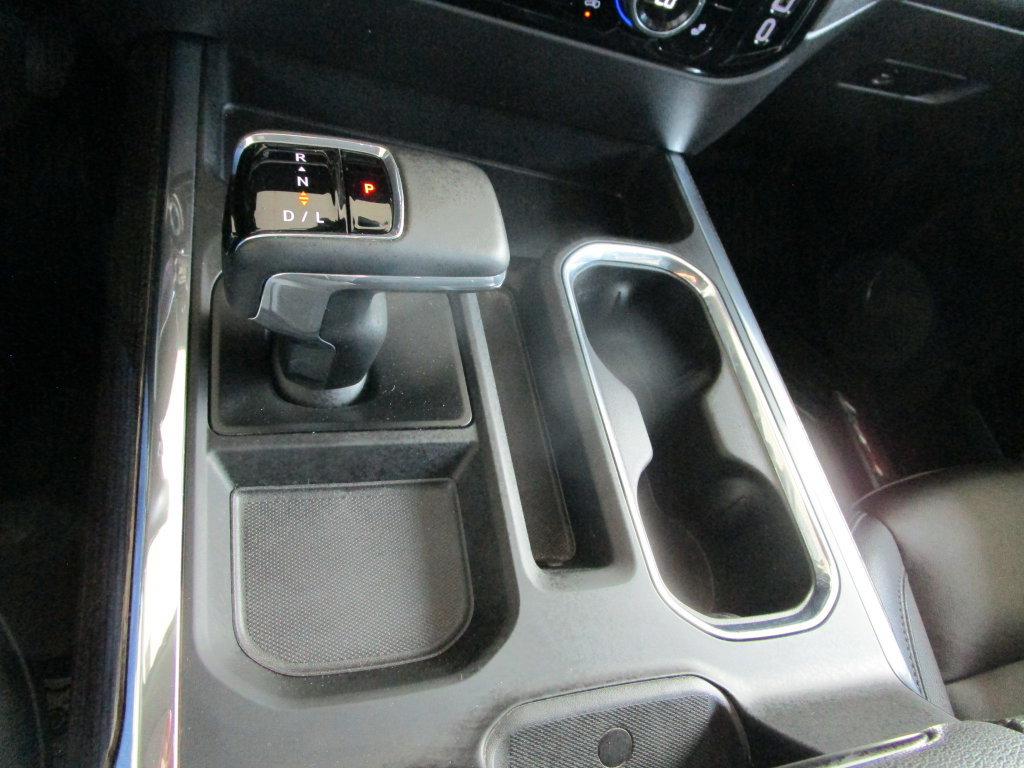 Used 2025 Chevrolet Silverado 1500 LT Trail Boss w/ Convenience Package II AWD/4WD image 45