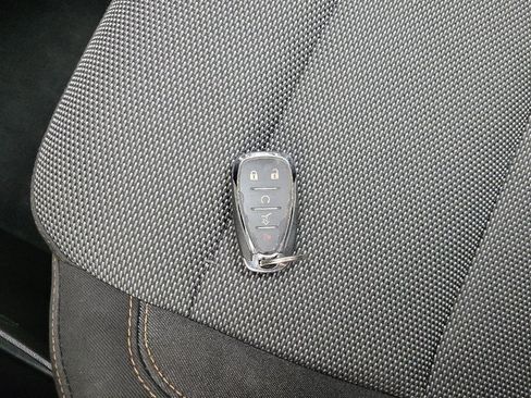 Used 2019 Chevrolet Traverse LT AWD/4WD image 32