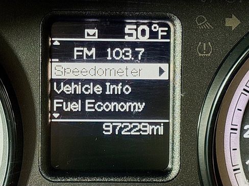 Used 2016 RAM 1500 ST w/ SXT Appearance Group image 13