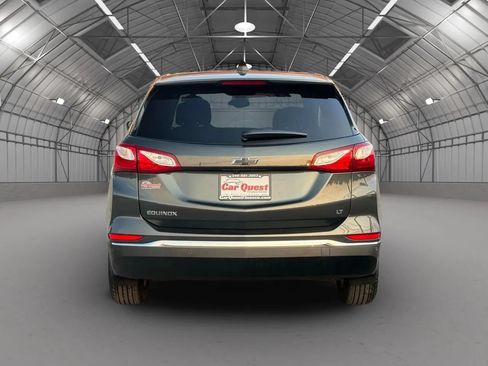 Used 2019 Chevrolet Equinox LT w/ Driver Convenience Package FWD image 6