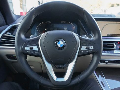 Certified 2022 BMW X5 xDrive40i w/ Luxury Seating Package image 14