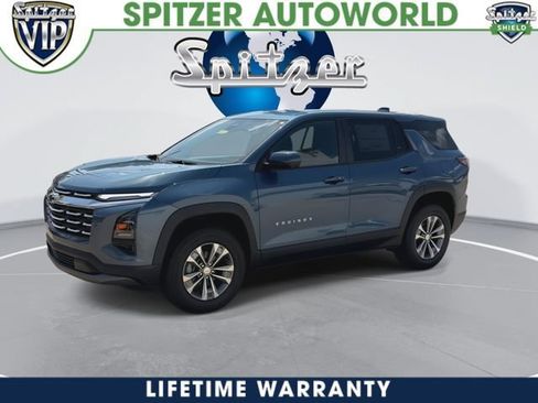 New 2026 Chevrolet Equinox LT w/ Safety and Technology Package FWD image 4