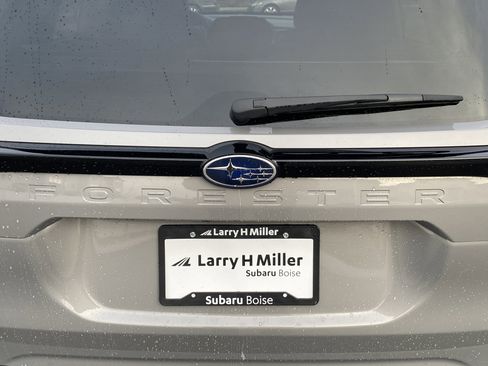New 2025 Subaru Forester Limited image 26