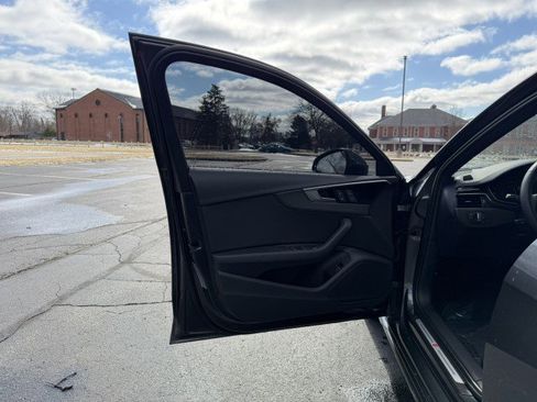 Certified 2023 Audi A4 2.0T Premium image 27