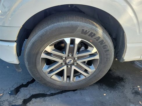 Used 2021 Ford F150 XL w/ STX Appearance Package image 4