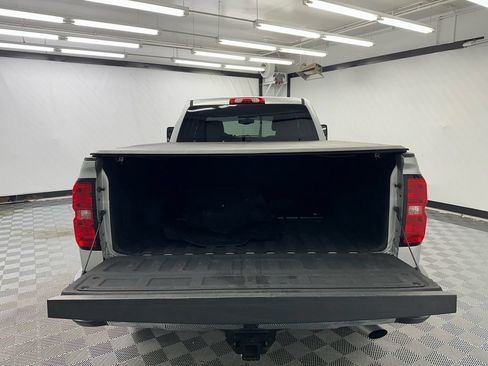 Used 2019 Chevrolet Silverado 2500 LT w/ LT Convenience Package AWD/4WD image 18