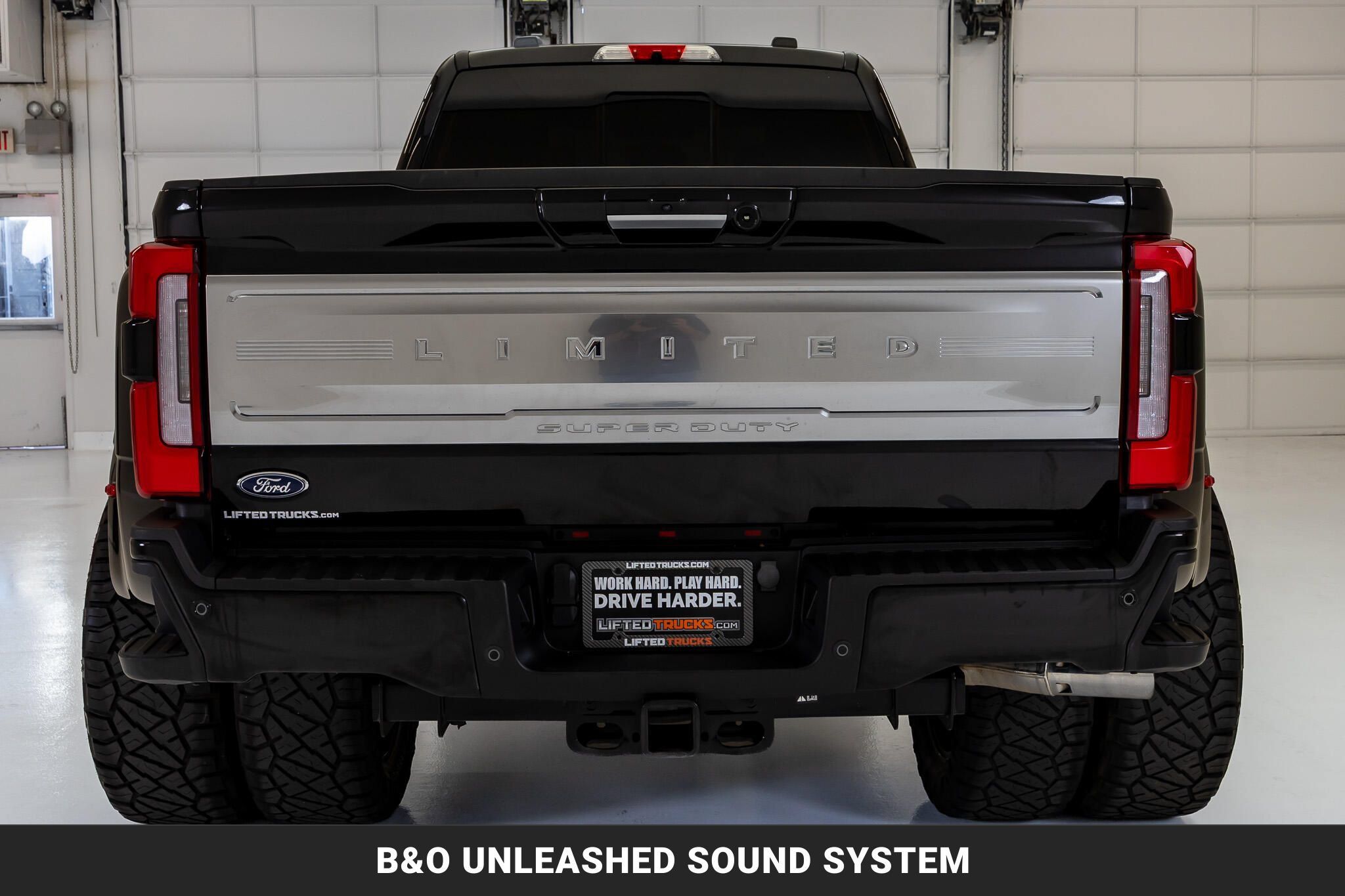 Used 2024 Ford F450 Limited w/ FX4 Off-Road Package AWD/4WD image 7