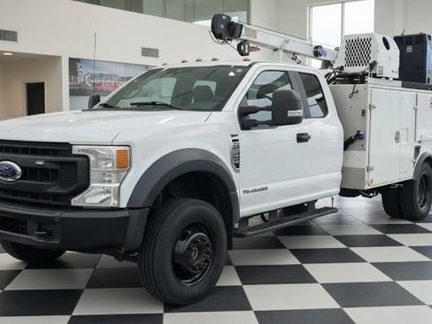 Used 2020 Ford F550 4x4 SuperCab Super Duty image 1
