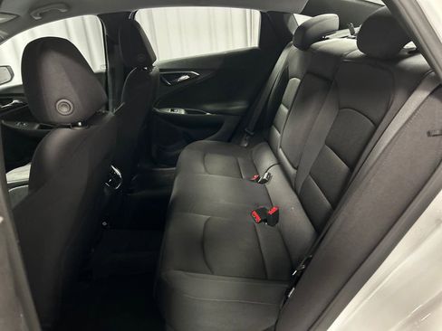 Used 2024 Chevrolet Malibu LT image 23