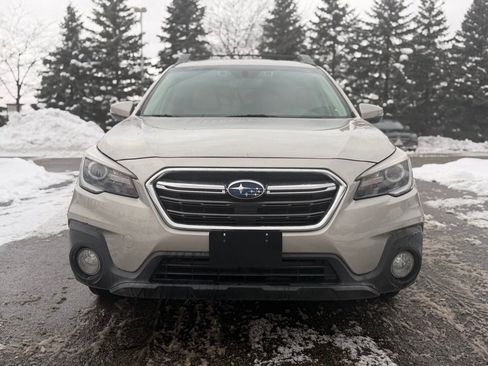 Used 2019 Subaru Outback 3.6R Limited image 2