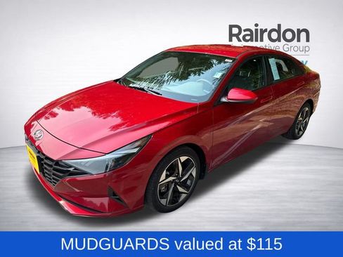 Used 2023 Hyundai Elantra SEL w/ Convenience Package FWD image 3