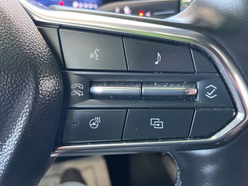 Used 2025 Chevrolet Equinox LT AWD/4WD image 12