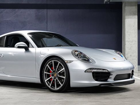 Used 2016 Porsche 911 Carrera S RWD image 40