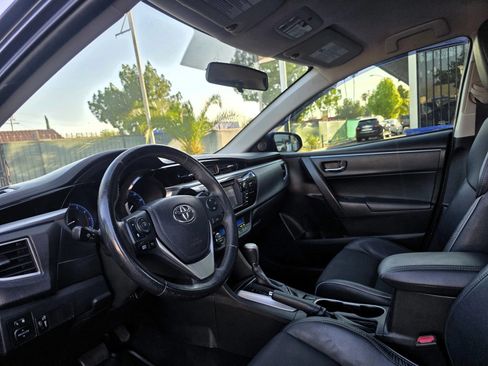 Used 2016 Toyota Corolla S FWD image 5