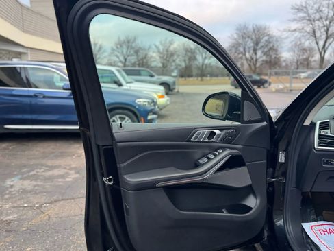 Used 2019 BMW X7 xDrive40i w/ Premium Package image 15