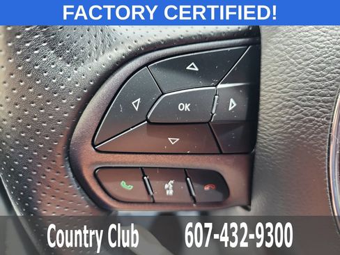 Used 2025 Dodge Durango GT AWD/4WD image 19