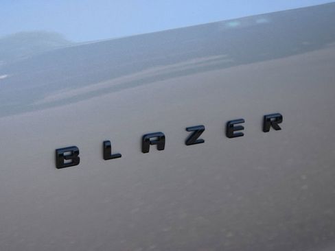 New 2026 Chevrolet Blazer LT w/ Convenience Package FWD image 19