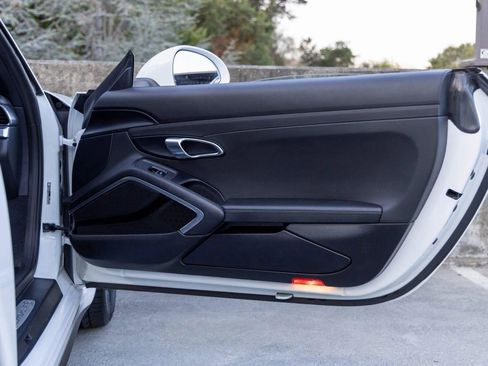 Certified 2019 Porsche 911 Carrera 4S image 71